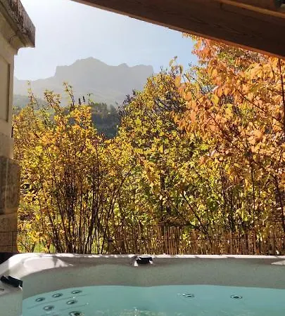 Appartement au rez de jardin d'une villa Mexicaine Barcelonnette Extérieur photo