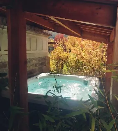 Appartement au rez de jardin d'une villa Mexicaine Barcelonnette Extérieur photo
