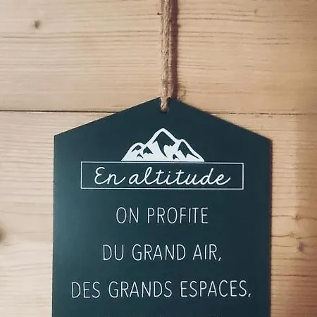 Appartement Au Rez De Jardin D'Une Villa Mexicaine Barcelonnette Exterior photo